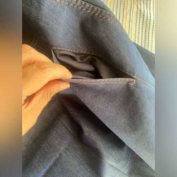 Akris Punto Pencil Skirt Size 6 Denim Dark Blue Lined Pocket - Picture 9 of 16